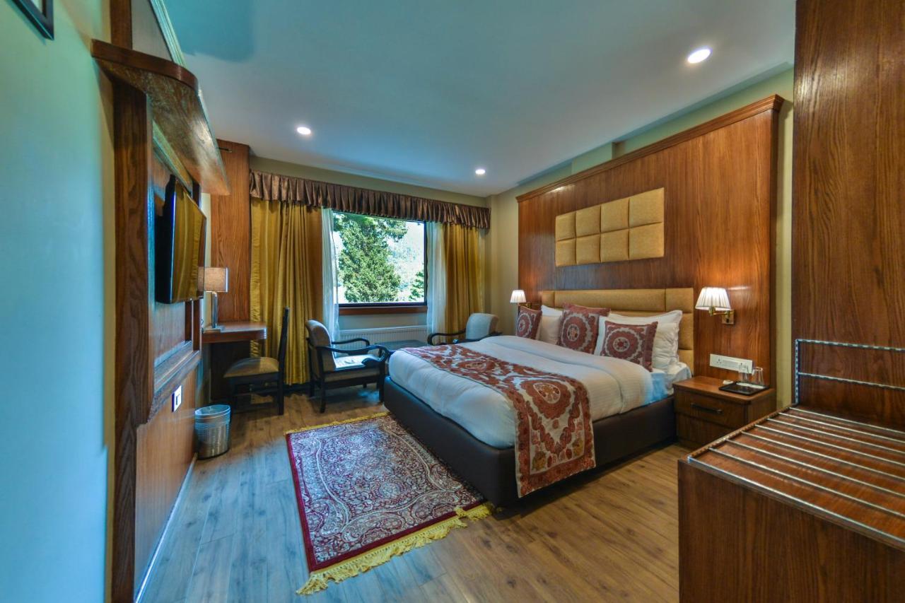 Royal Hillton Pahalgam Hotel Exterior photo